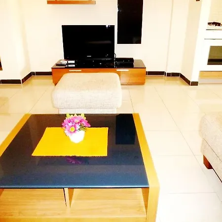 Apartament Lucas *